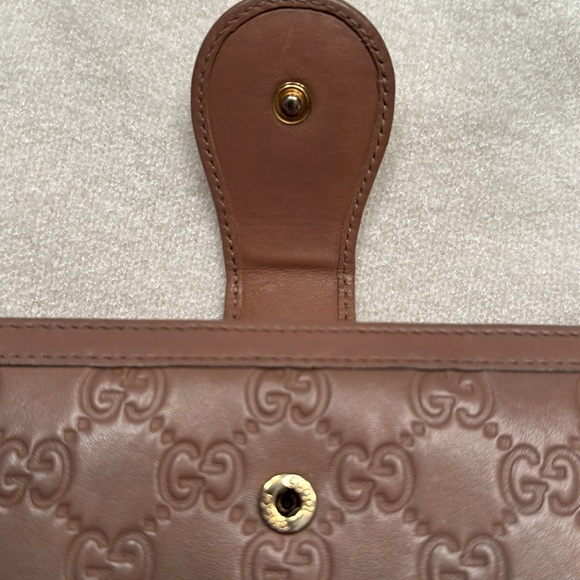Gucci Guccissima Bifold Wallet - Picture 4 of 12